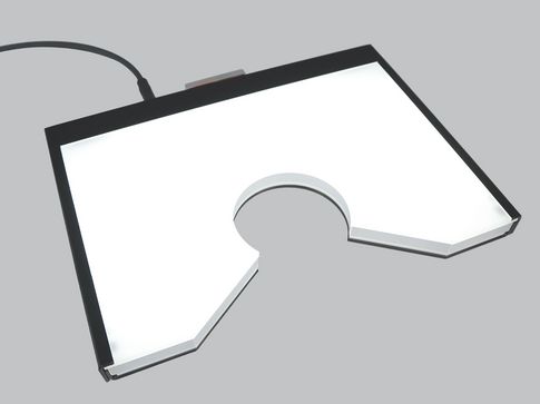 LED Backlight mit Sonderform für die Aufnahme eines Greifers
